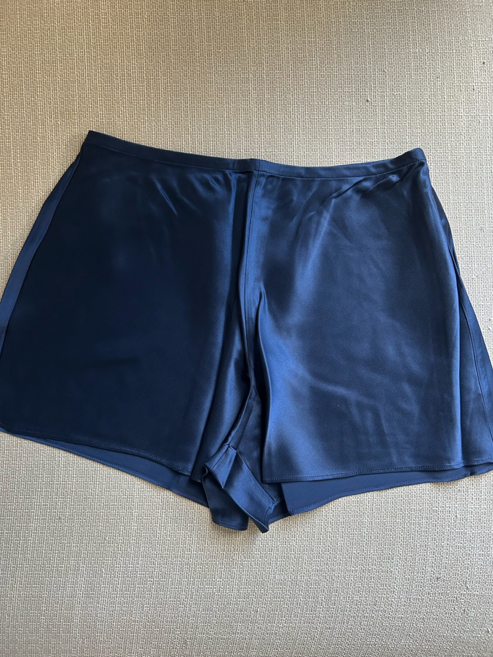 Reformation Gale Silk Shorts Navy Blue Soft Quiet Lux - Picture 4 of 8